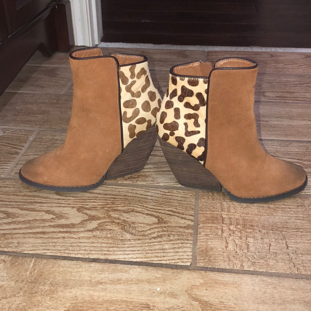 Very Volatile Leopard Booties